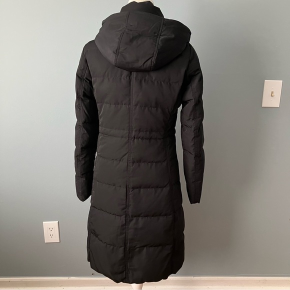 Uniqlo Ultra Warm Down Parka - Picture 6 of 10